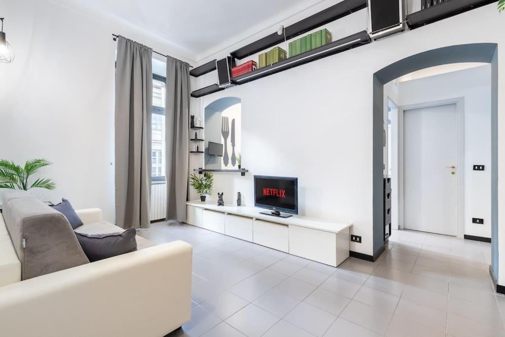 Historical Suite - Pieno Centro - Porta Nuova- Piazza Castello Турин Экстерьер фото