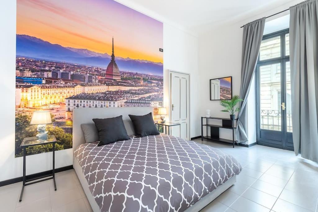Historical Suite - Pieno Centro - Porta Nuova- Piazza Castello Турин Экстерьер фото